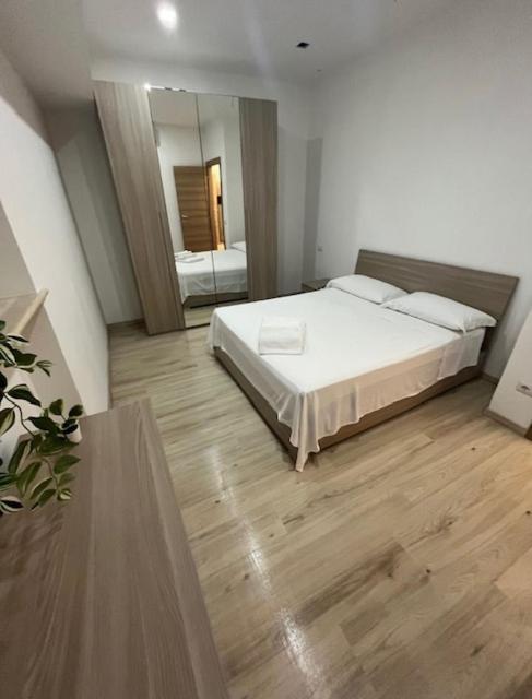 Villa Milano Apt. N. 2 Екстер'єр фото